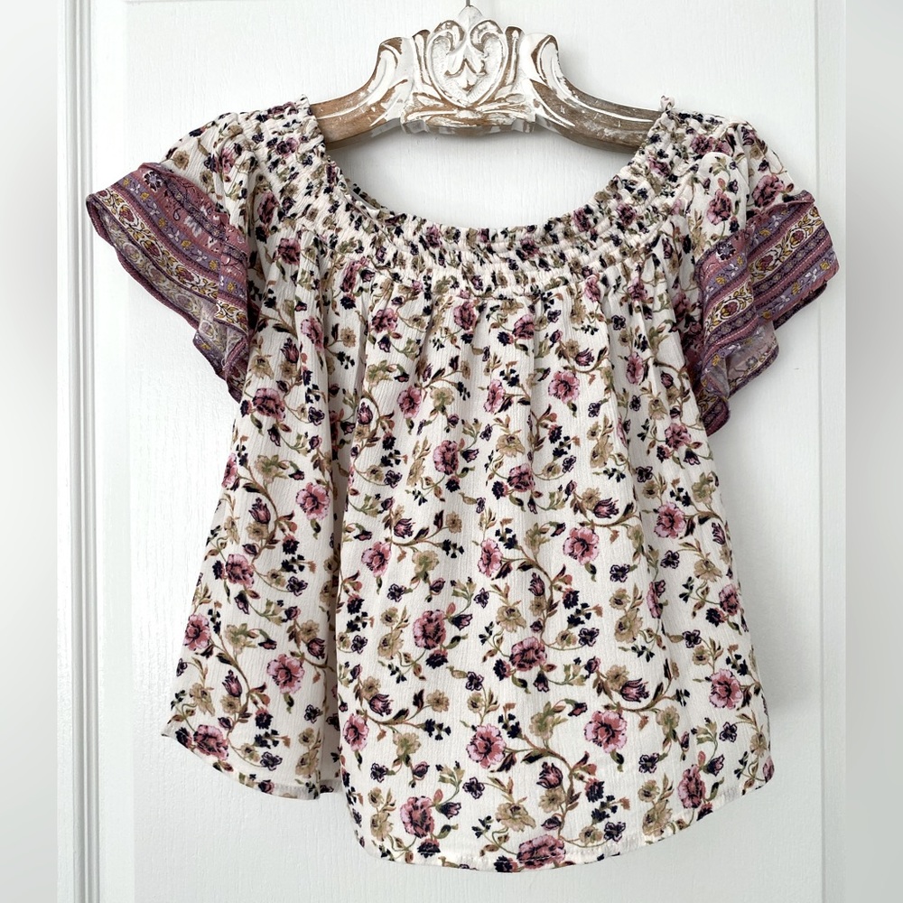 Jolt, purple floral off shoulder blouse, Size S